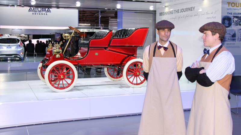 Illustration for article titled The Booth Professionals Of The Detroit Auto Show